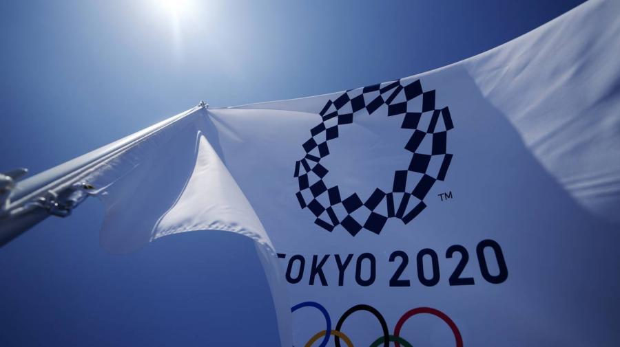 Tokyo 2020 bandiera olimpica